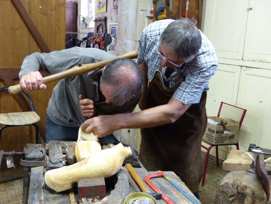 William  la gouge pour la finition intrieure